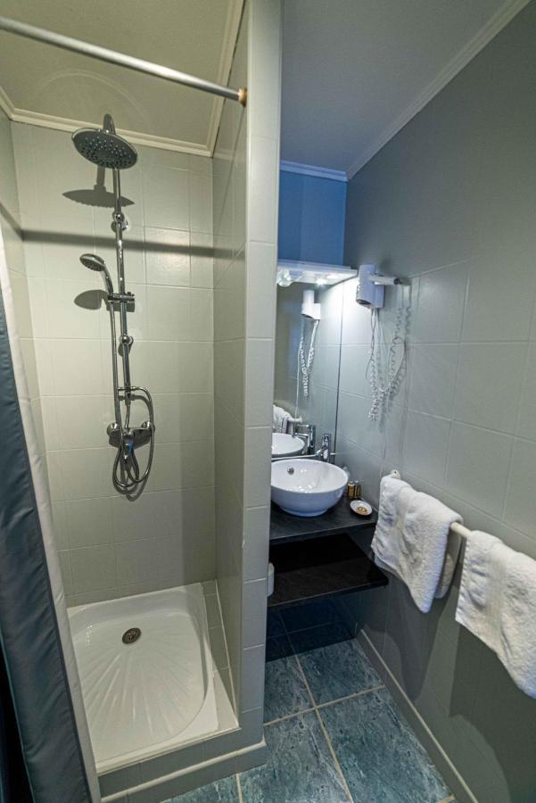Hotel La Source 2*