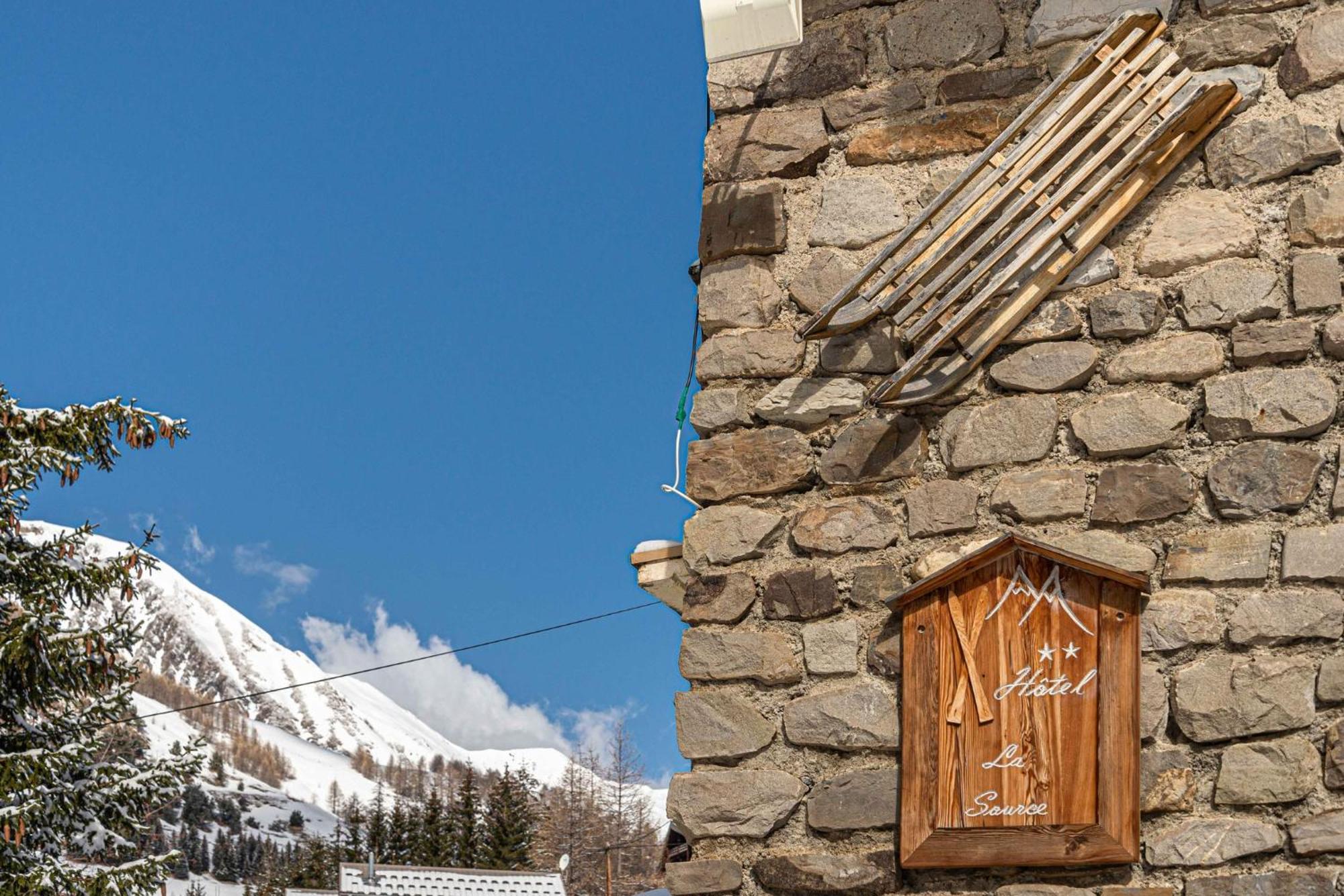 La Source Hotel 2*